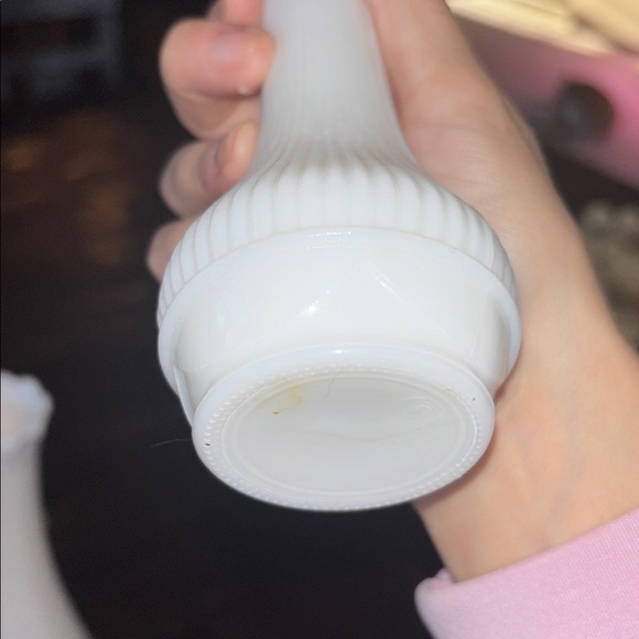 Set of Milk Glass Decorative Vases - Picture 6 of 9